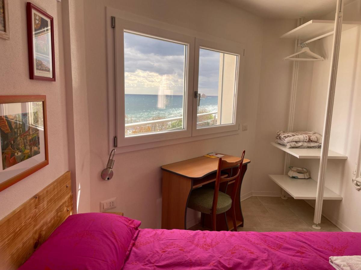 Sea House Iun Q7317 Apartment ซานตามาเรีย นาวาร์เรเซ ภายนอก รูปภาพ